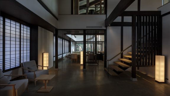 Azumi Setoda / yubune