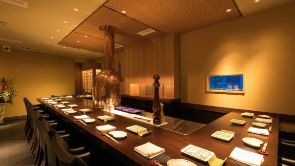 串かつ　凡　北新地　離れ