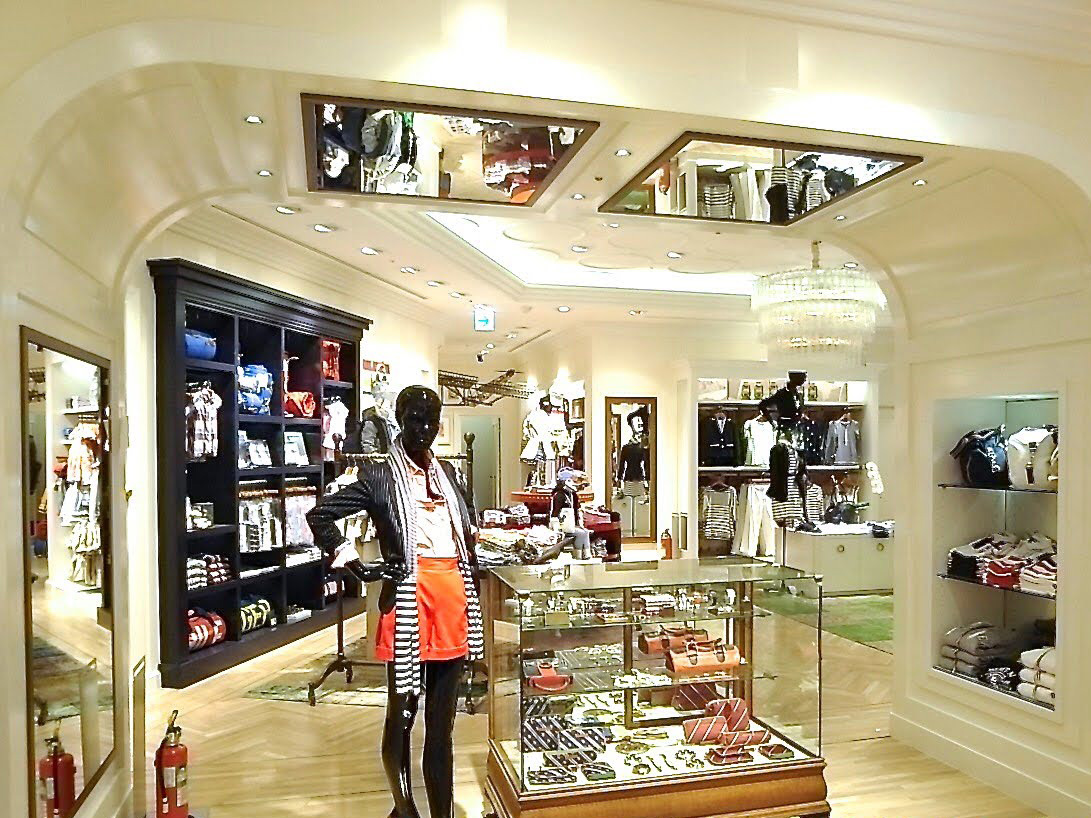 TOMMY HILFIGER 表参道