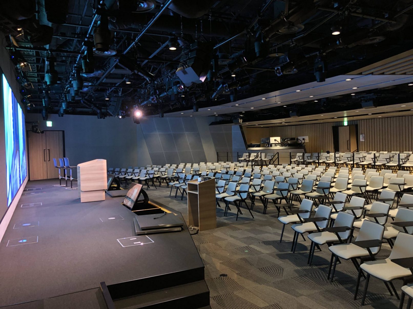 某外資系オフィス