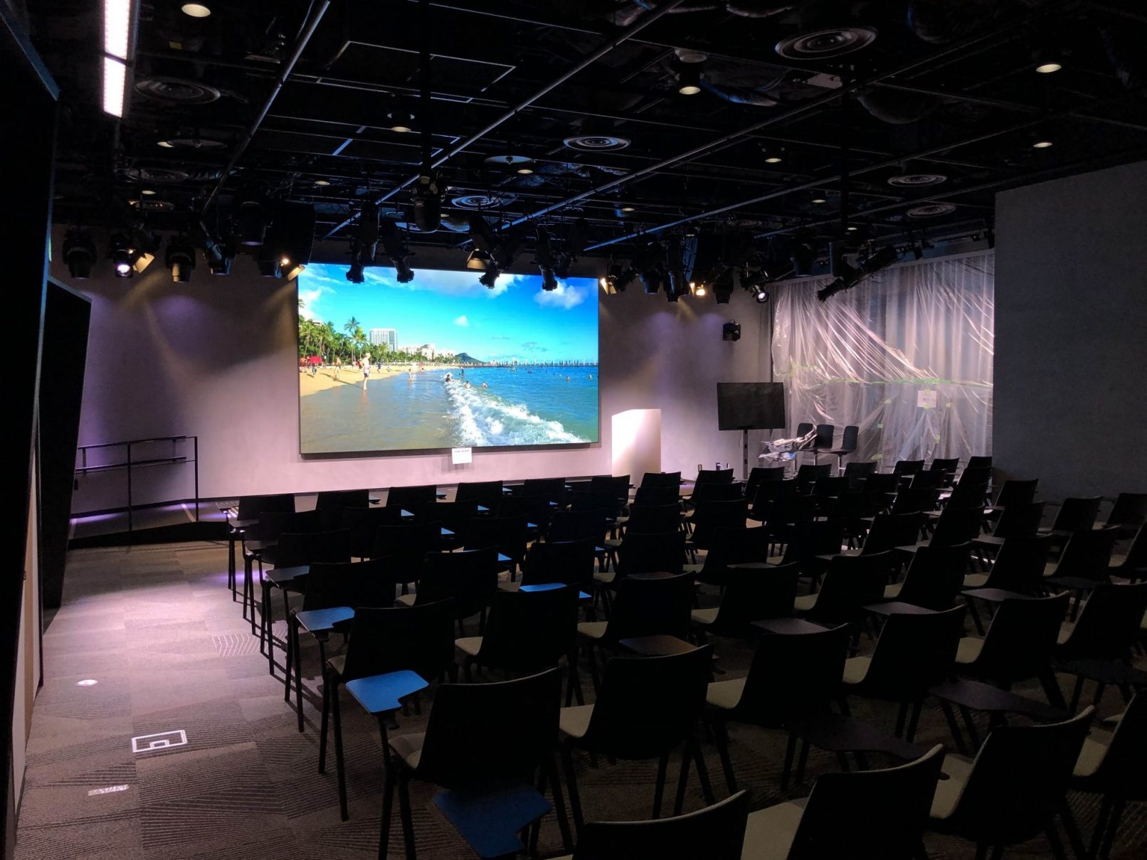 某外資系オフィス