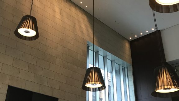 某日本橋ビルディング