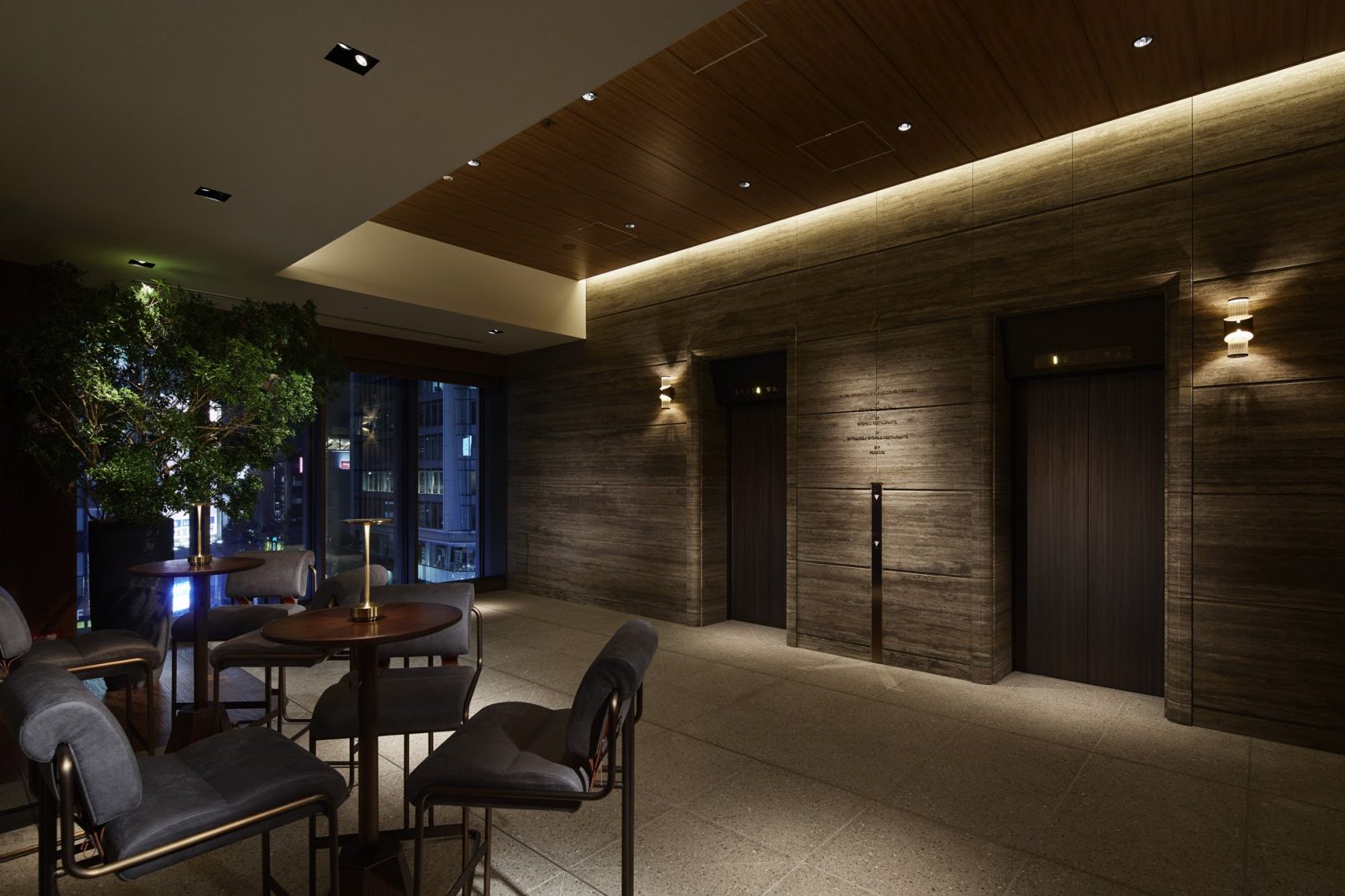 青山グランドホテル