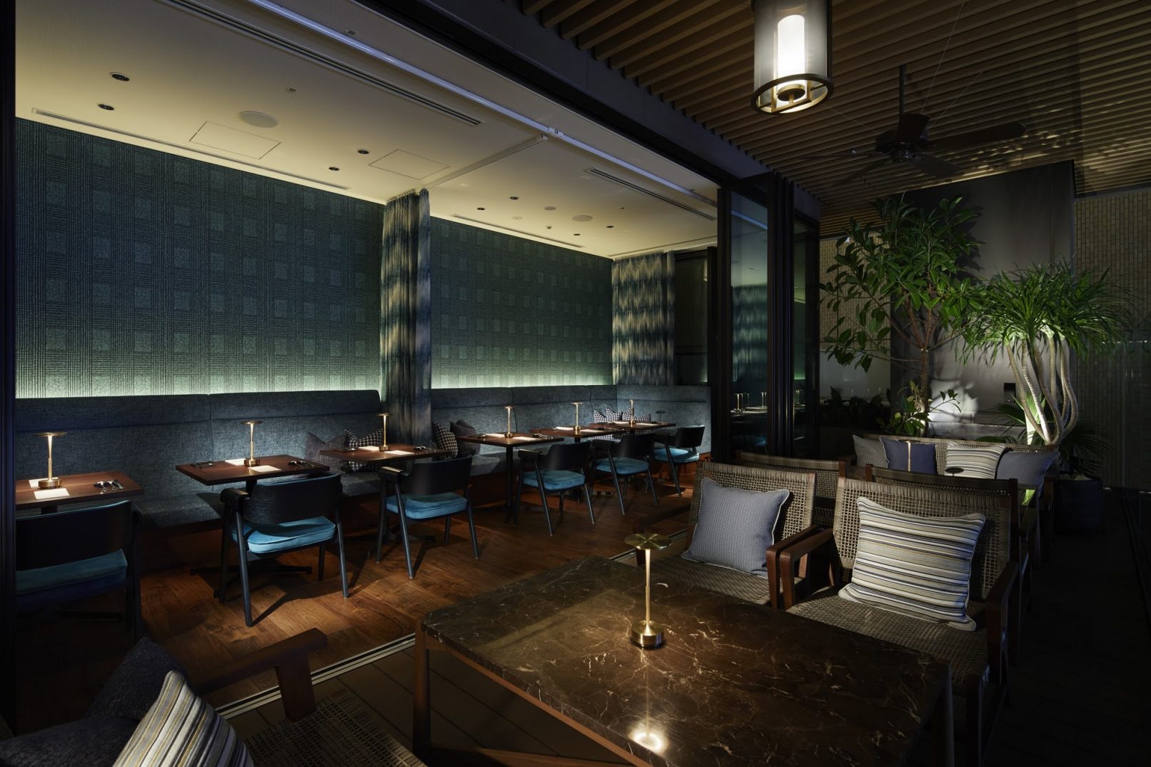 青山グランドホテル