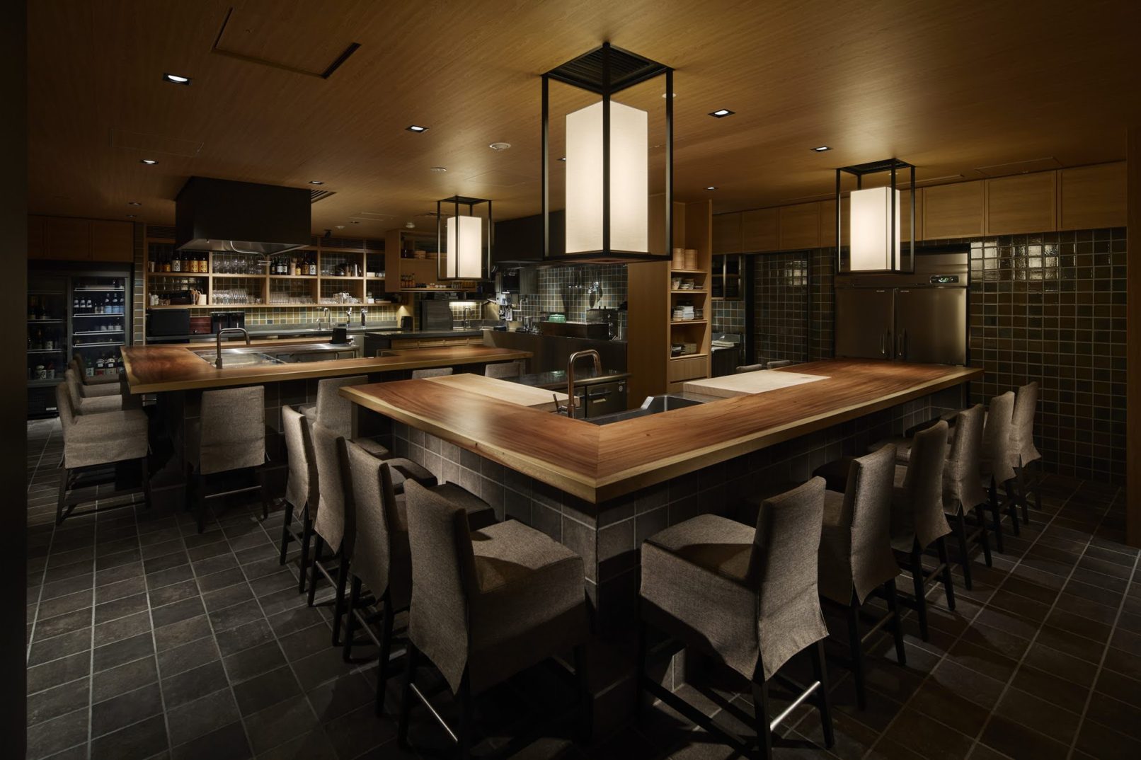 THE AOYAMA GRAND HOTEL